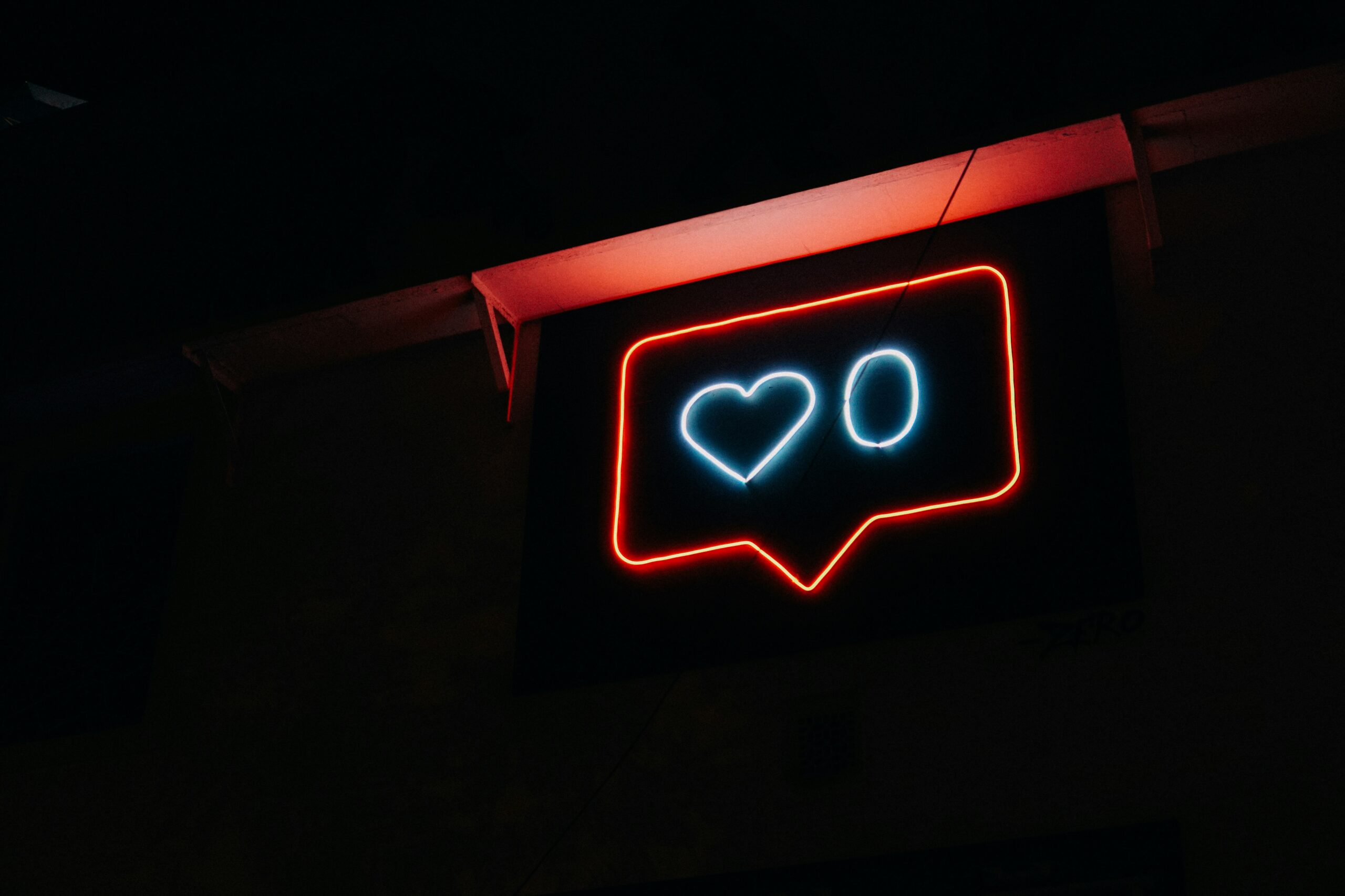 Social Media vs. Reality–How Social Media Traps You in the Comparison Game (and What to Do About It) 4 prateek katyal xv7 GlvBLFw unsplash scaled